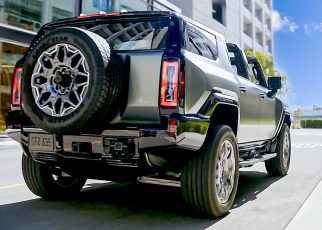 GMC Hummer EV SUV (2024) Hi-Tech Electric Super SUV | Features and Details